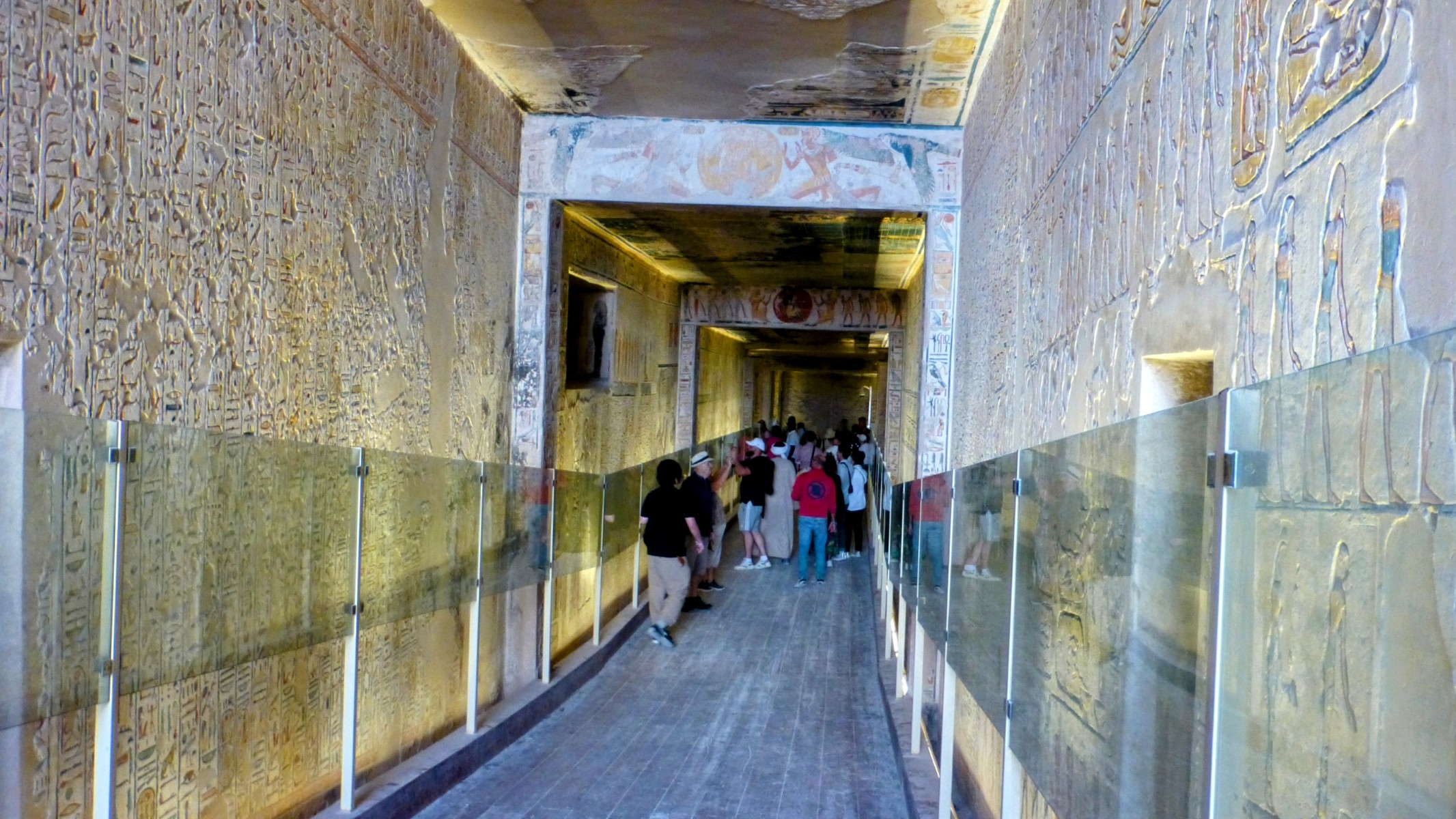 And again we see the passage way to the crypt.