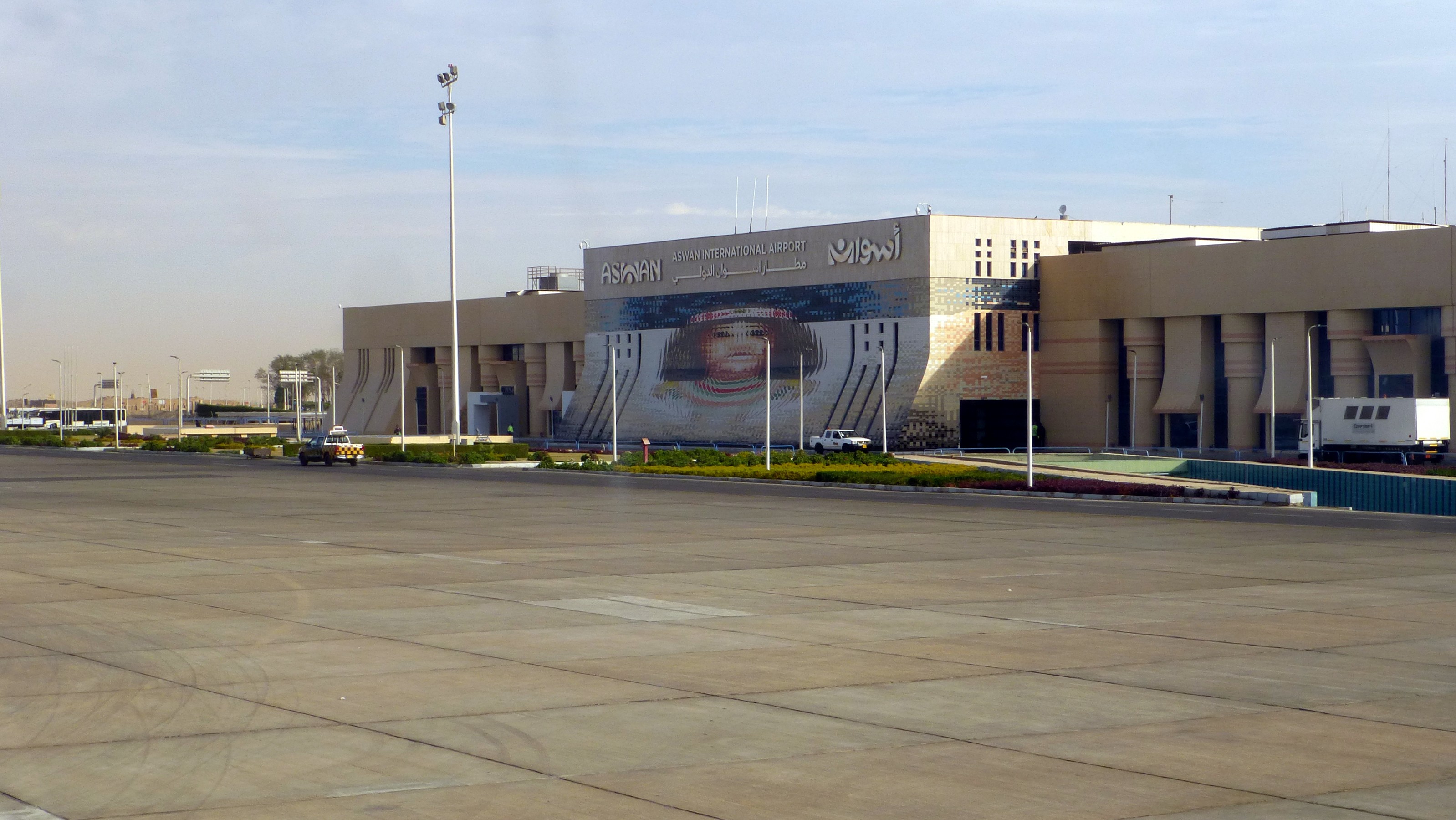 We were up at 5:45am to get to the Aswan Airport to catch a 7:30 flight to Abu Simbel. As usual, we didn't board till after 9:00am. Fortunately, the plane wasn't scheduled to return until we were done.