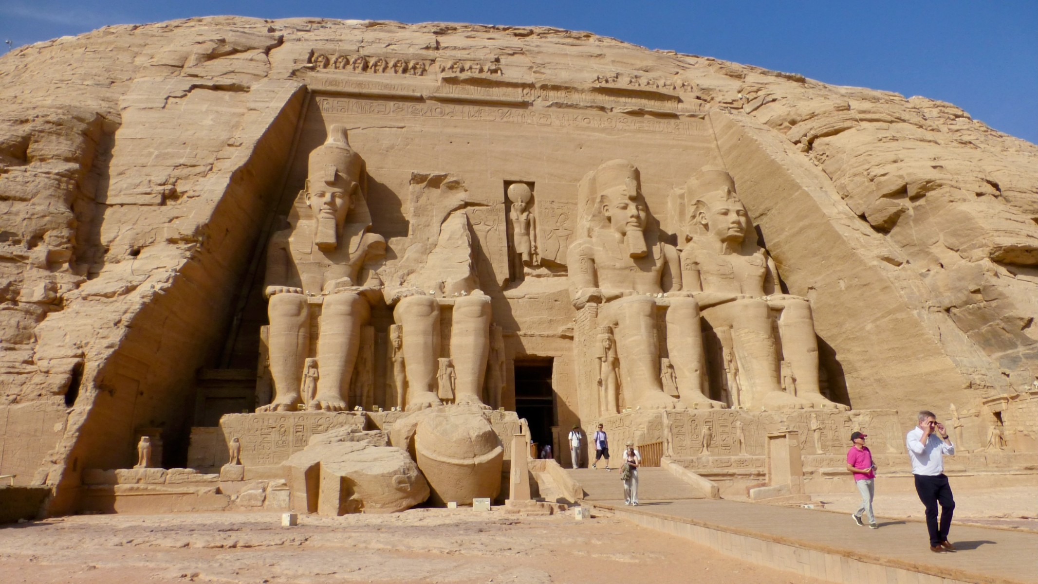 Finally we arrive and get the majestic elevation of the Abu Simbel Temple.