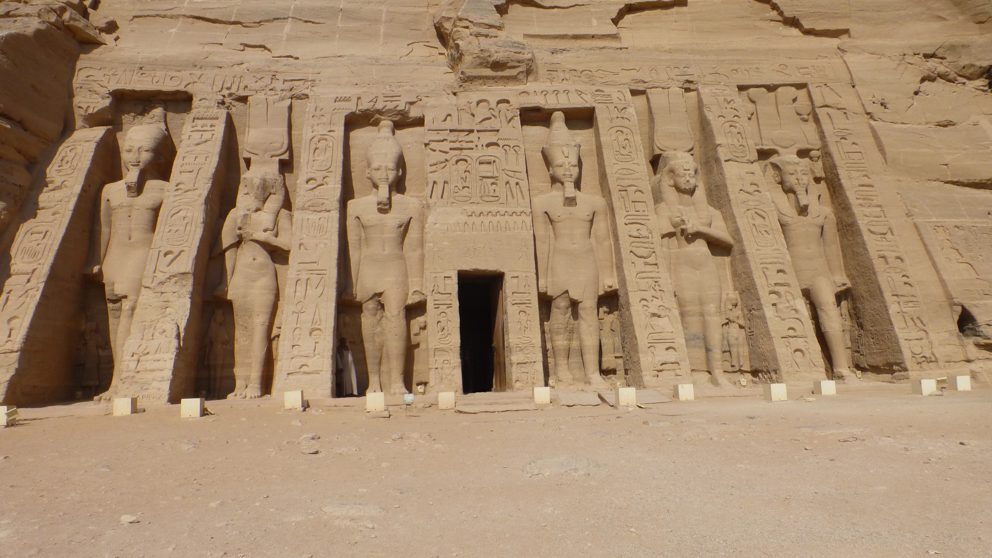The Small Temple, which is dedicated to Ramses chief wife Queen Nefertari, contains four statues of him and only two of his Queen.