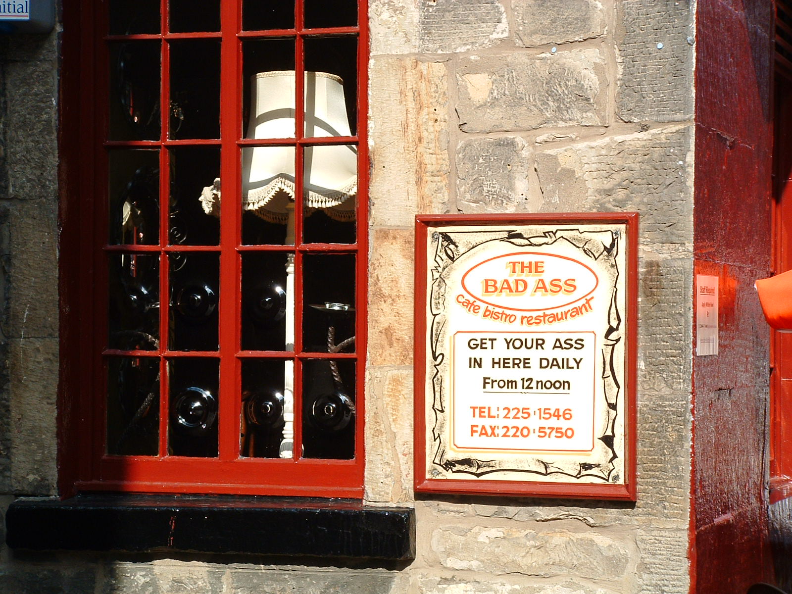 Along rose St