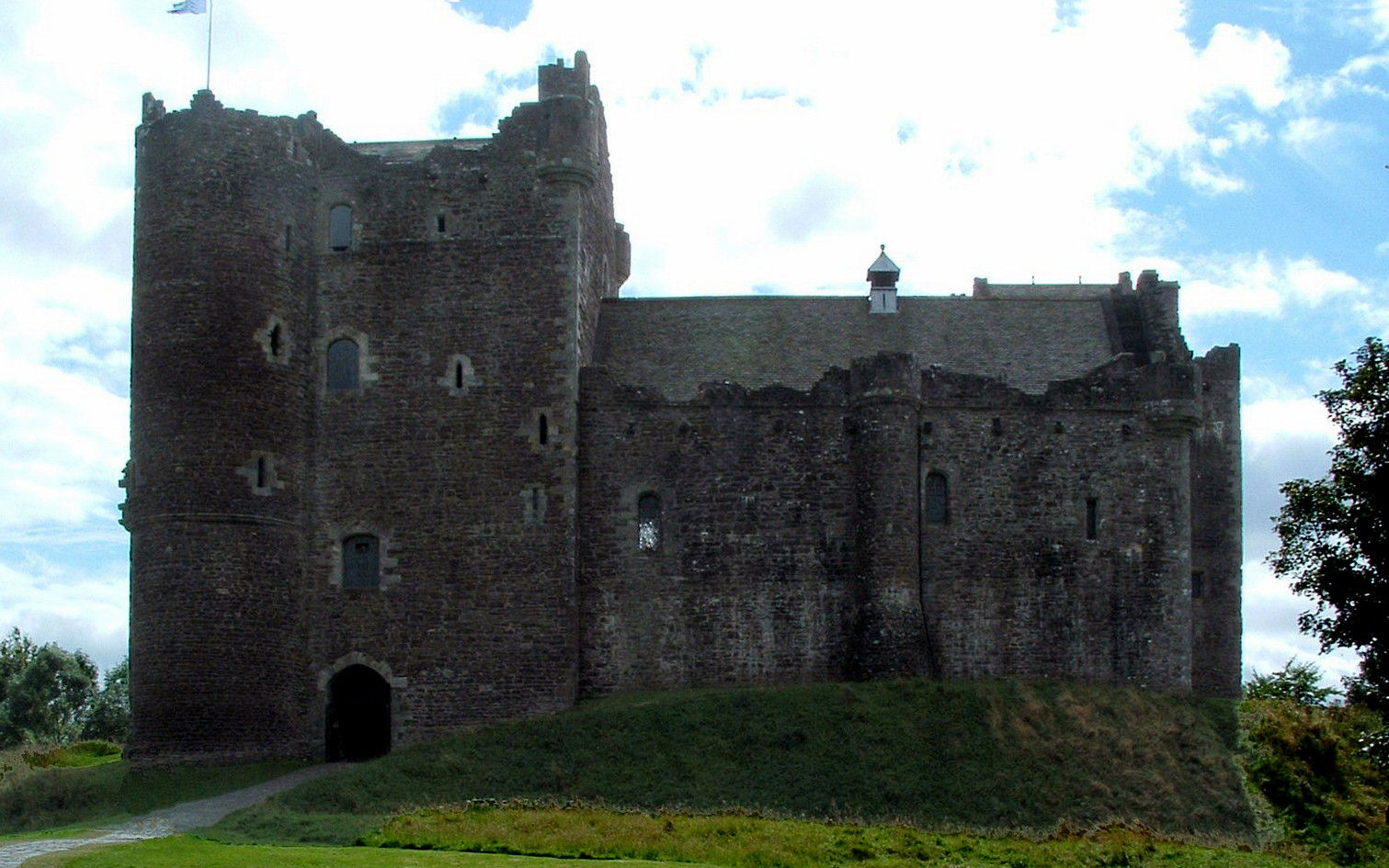 Bonnie Doune Castle. (2003)