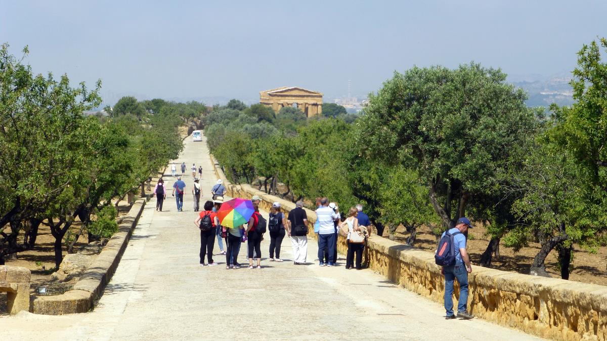 Looking down the avenue to the Tempio della Concordia