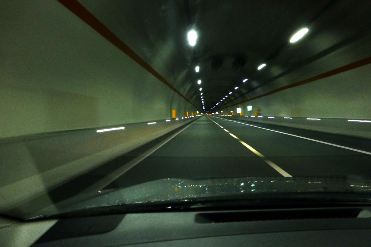 One of the many tunnels along the E45